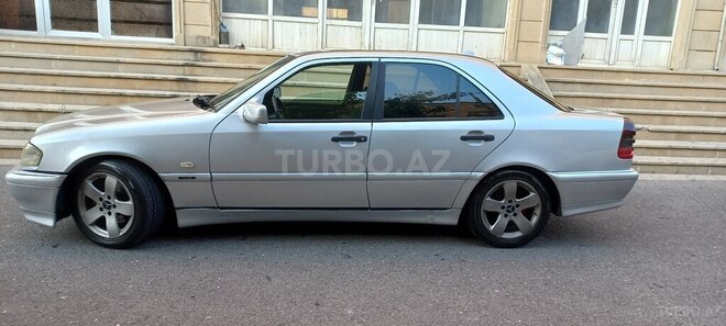 Mercedes C 200 1998, 280,000 km - 2.0 л - Bakı