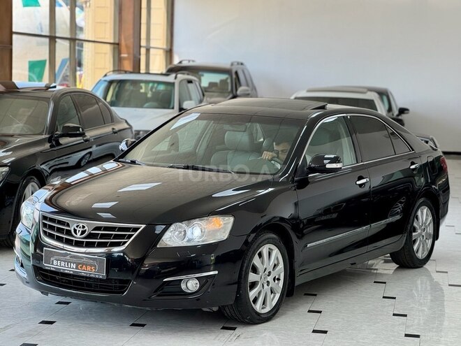 Toyota Camry-3