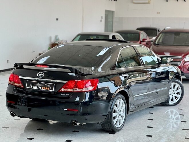 Toyota Camry-8