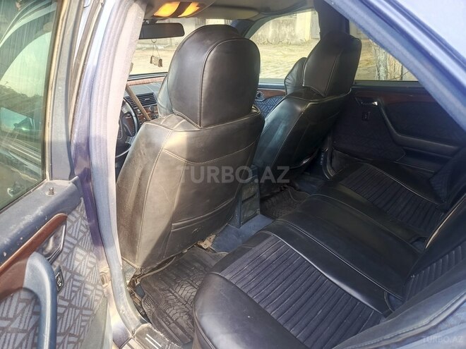 Mercedes C 220 1995, 63,000 km - 2.2 l - Sabirabad