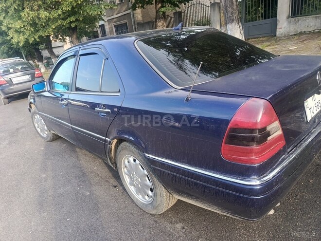 Mercedes C 220 1995, 63,000 km - 2.2 l - Sabirabad