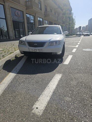 Hyundai Grandeur-1
