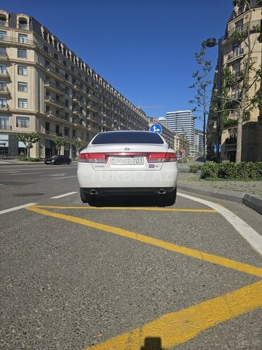 Hyundai Grandeur-4