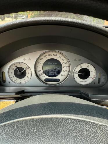 Mercedes E 220 d 2006, 292,000 km - 2.2 l - Bakı