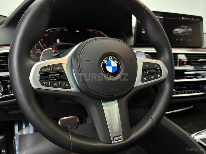 BMW 520 2022, 17,000 km - 2.0 l - Bakı