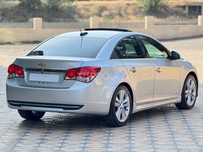 Chevrolet Cruze 2015, 142,000 km - 1.4 l - Gəncə
