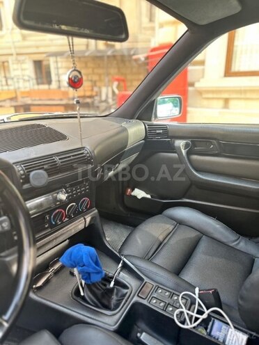 BMW 525 1990, 260,000 km - 2.5 l - Bakı