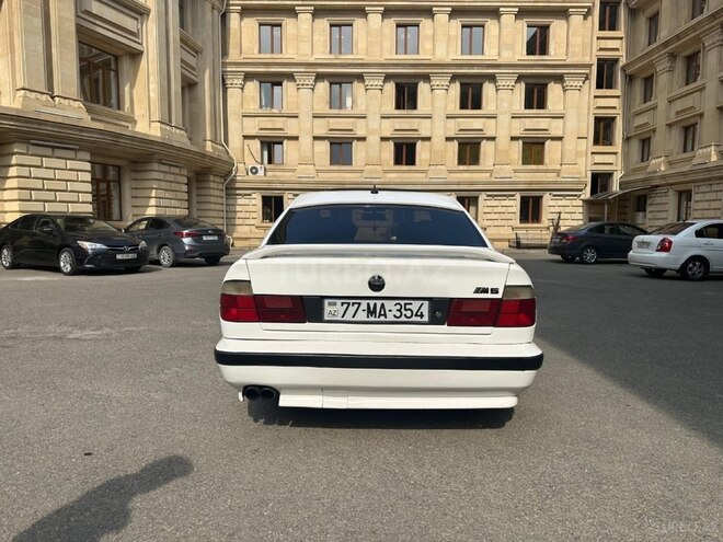 BMW 525 1990, 260,000 km - 2.5 l - Bakı