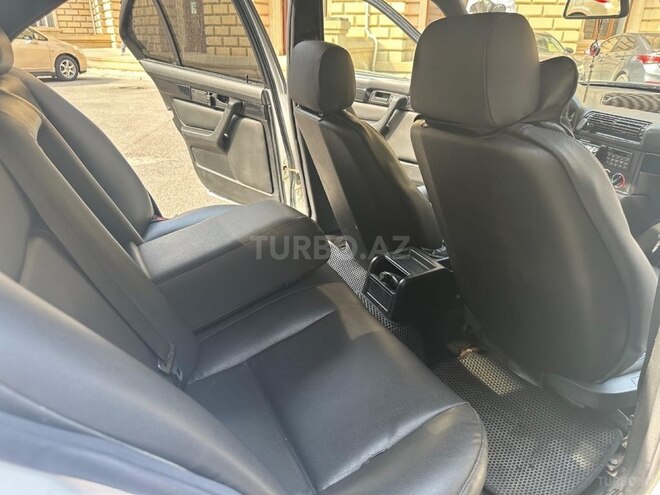BMW 525 1990, 260,000 km - 2.5 l - Bakı