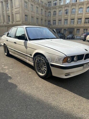 BMW 525 1990, 260,000 km - 2.5 l - Bakı