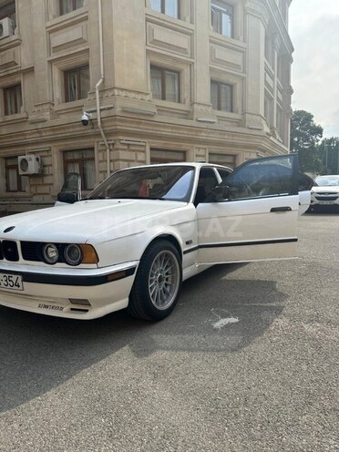 BMW 525 1990, 260,000 km - 2.5 l - Bakı