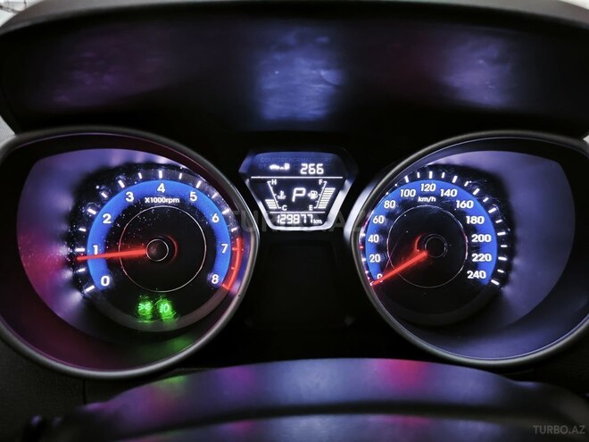 Hyundai Elantra 2014, 130,000 km - 1.8 л - Bakı