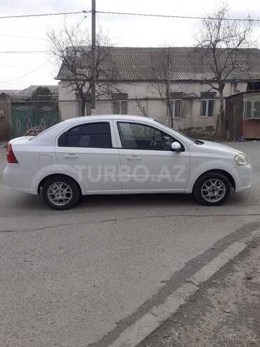 Chevrolet Aveo-2