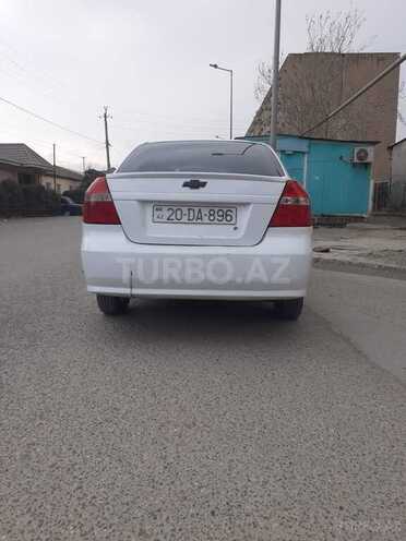Chevrolet Aveo-4