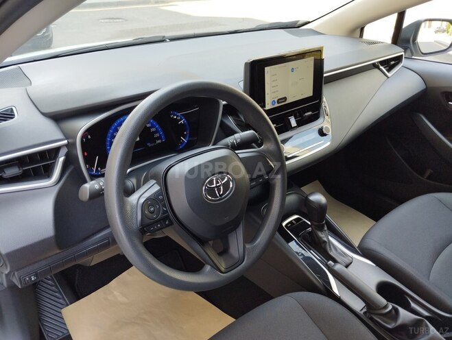 Toyota Corolla 2024, 32,500 km - 1.6 л - Bakı