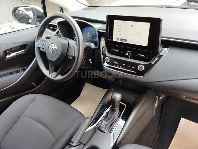 Toyota Corolla 2024, 32,500 km - 1.6 л - Bakı