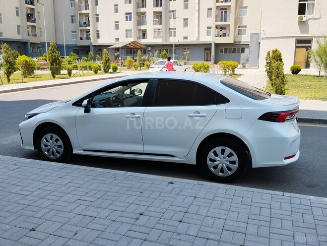 Toyota Corolla 2024, 32,500 km - 1.6 л - Bakı