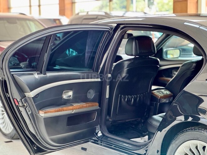 BMW 730-18