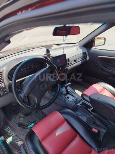 BMW 318 1993, 215,800 km - 1.8 l - Bakı