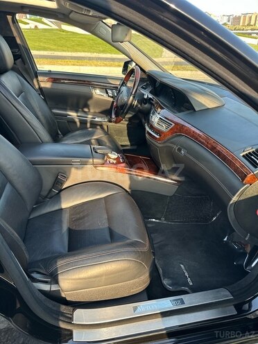 Mercedes S 500-12