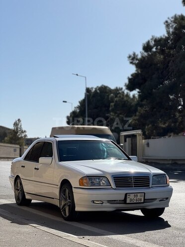 Mercedes C 230 1998, 352,000 km - 2.3 l - Bakı