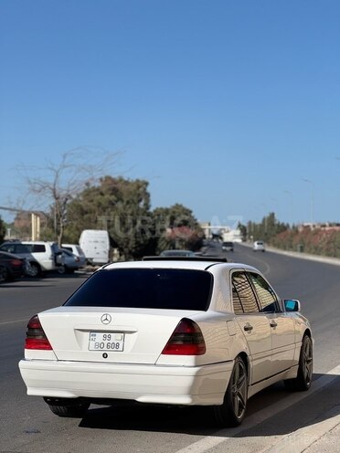 Mercedes C 230 1998, 352,000 km - 2.3 l - Bakı
