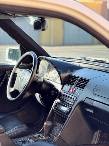 Mercedes C 230 1998, 352,000 km - 2.3 l - Bakı