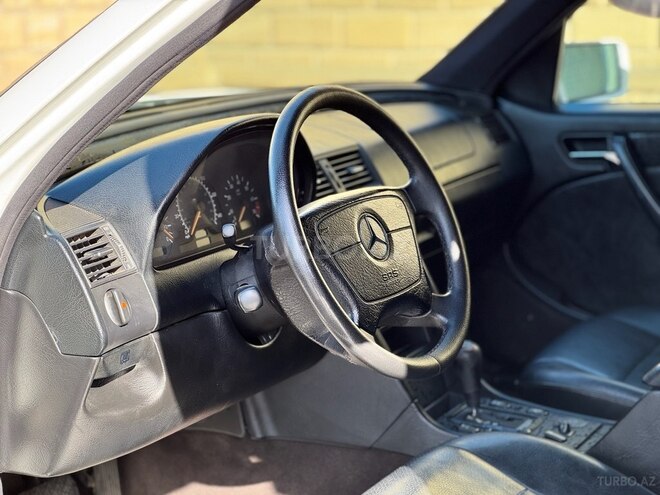 Mercedes C 230 1998, 352,000 km - 2.3 l - Bakı