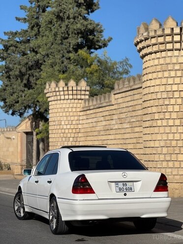 Mercedes C 230 1998, 352,000 km - 2.3 l - Bakı