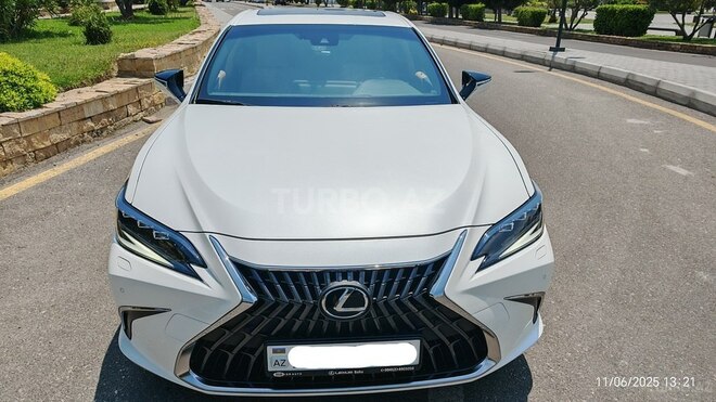 Lexus ES 250 2022, 16,500 km - 2.5 л - Bakı