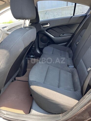 Kia Forte 2017, 175,000 km - 2.0 l - Bakı