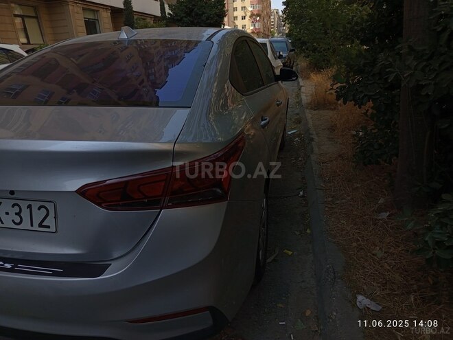 Hyundai Accent 2020, 30,578 km - 1.6 l - Bakı