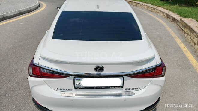 Lexus ES 250 2022, 16,500 km - 2.5 л - Bakı