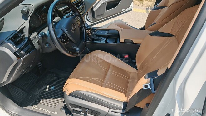 Lexus ES 250 2022, 16,500 km - 2.5 л - Bakı