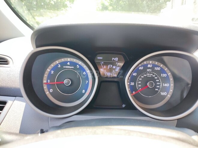 Hyundai Elantra 2015, 125,273 km - 1.8 l - Bakı