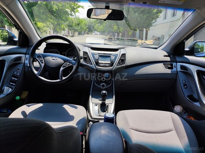 Hyundai Elantra 2015, 125,273 km - 1.8 l - Bakı
