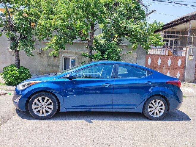 Hyundai Elantra 2015, 125,273 km - 1.8 l - Bakı