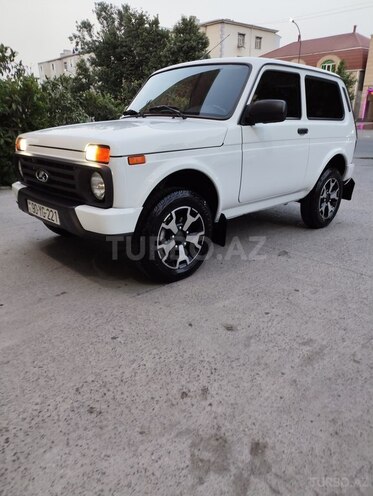 LADA (VAZ) Niva 2024, 14,000 km - 1.7 l - Gəncə