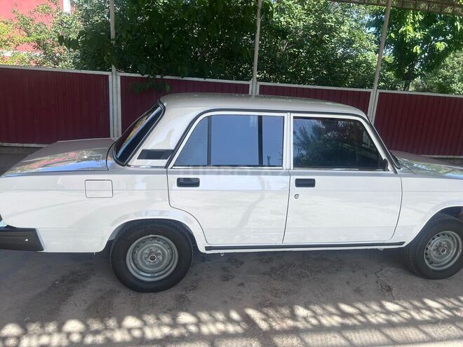LADA (VAZ) 2107 2011, 90,000 km - 1.6 l - Saatlı