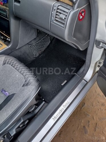 Mercedes E 220 d 2001, 520,000 km - 2.2 l - Masallı