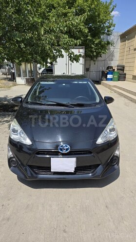 Toyota Aqua 2015, 73,016 km - 1.5 l - Salyan