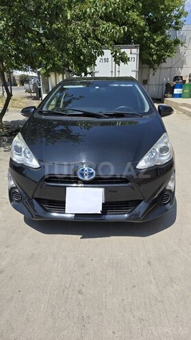 Toyota Aqua 2015, 73,016 km - 1.5 l - Salyan