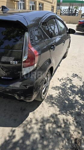 Toyota Aqua 2015, 73,016 km - 1.5 l - Salyan