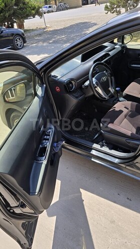 Toyota Aqua 2015, 73,016 km - 1.5 l - Salyan