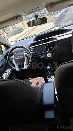 Toyota Aqua 2015, 73,016 km - 1.5 l - Salyan