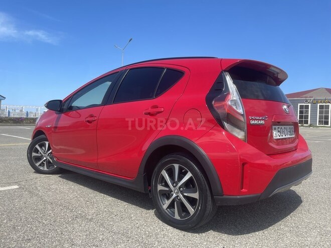 Toyota Prius C 2018, 150,488 km - 1.5 l - Bakı