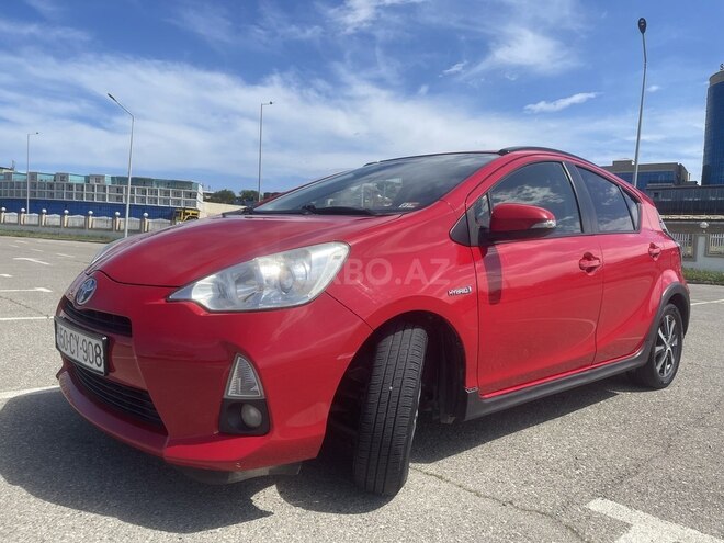 Toyota Prius C 2018, 150,488 km - 1.5 l - Bakı