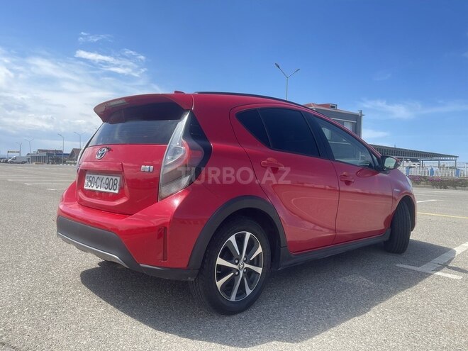 Toyota Prius C 2018, 150,488 km - 1.5 l - Bakı