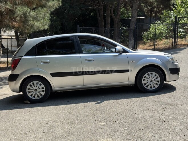 Kia Rio 2007, 300,000 km - 1.5 l - Bakı