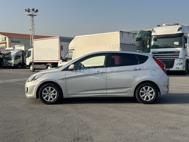 Hyundai Accent 2014, 316,000 km - 1.6 l - Bakı